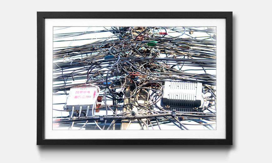 Limmagine incorniciata Cable Chaos
